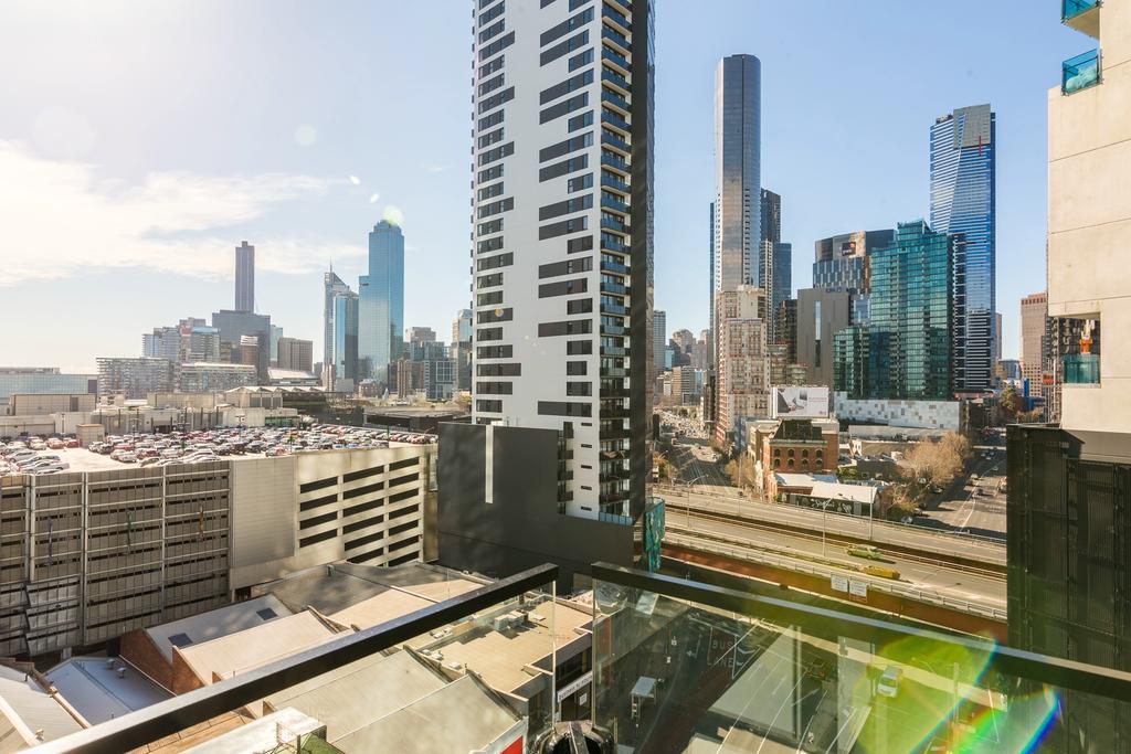 Mj Shortstay Apartments - Platinum Tower ملبورن المظهر الخارجي الصورة